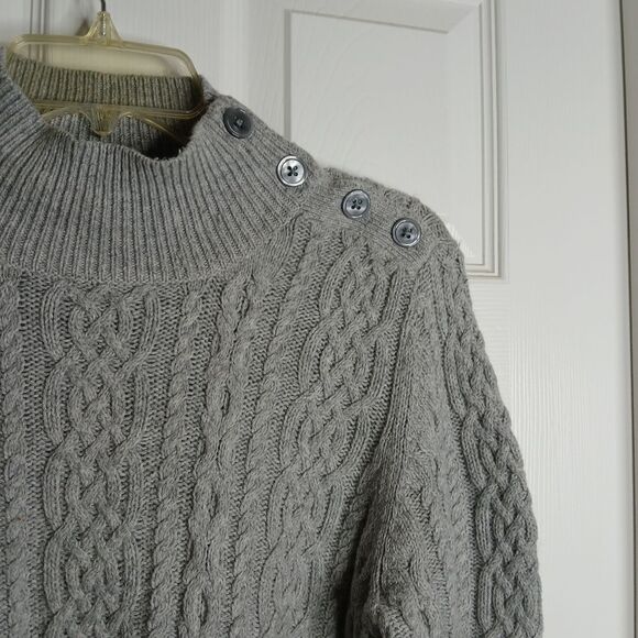 Talbots Grey Cable Knit Sweater Size Large - Picture 2 of 6